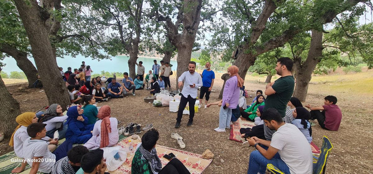Okulumuzda 2023-2024 Eğitim öğretim yılı son hafta sosyal etkinlikler kapsamında; “Okulum Dışarıda” etkinliği gerçekleştirildi.

<a href="/tcmeb/">Millî Eğitim Bakanlığı</a> 
<a href="/Diclekaymkmligi/">Dicle Kaymakamlığı</a> 
<a href="/Diyarbakirmem/">Diyarbakır İl Millî Eğitim Müdürlüğü</a> 
<a href="/diclemem21/">Dicle İlçe Milli Eğitim Müdürlüğü</a>