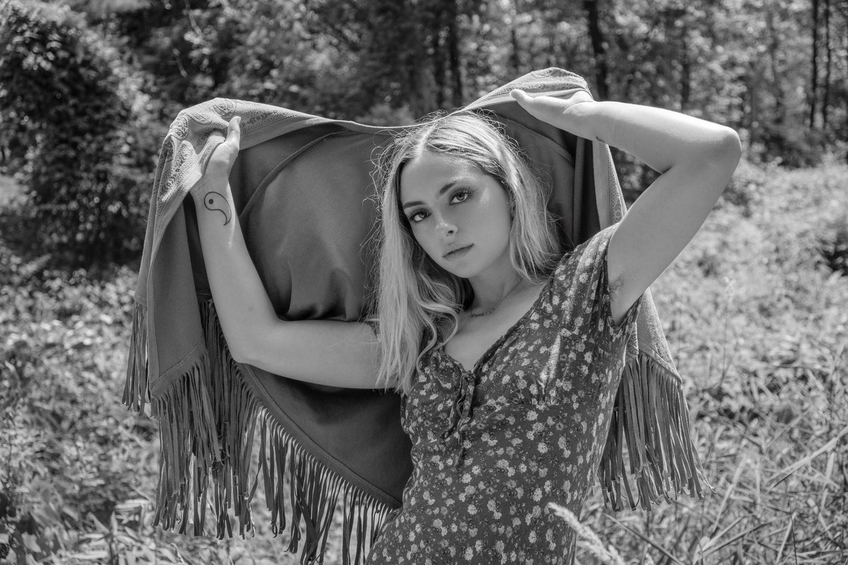 DLorenzoPhoto's tweet photo. Gonna start adding my photos on here a bit more 
From a photo set with lemontrench on instagram https://t.co/heMbvEVdQr