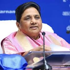 मेरा मानना है कि बहनजी आप आकाश आनन्द और जय प्रकाश जी को वापस जिम्मेदारी सौंप दो | बिना किसी मर्यादा के | यदि आप ऐसा नही करती हो तो अबकि बार पार्टी का अस्तित्व ही खत्म हो जाएगा | मैं बहुत चिंतित हूँ आप पर लगाए जा रहे BJP कि B टीम होने के आरोपो को लेकर <a href="/Mayawati/">Mayawati</a>