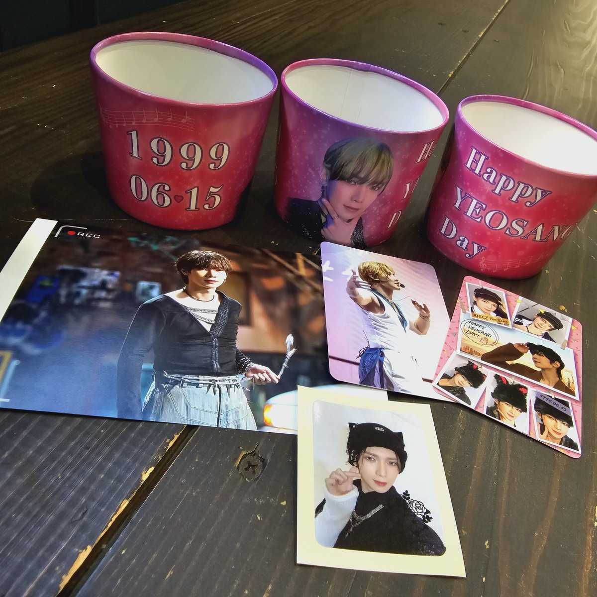 KPOPcafe_COLORS's tweet photo. 🌸Happy YEOSANG Day🌸

#ATEEZ #ヨサン
センイルカップホルダーイベント🥤

🗓6/13~16

#ATINY さんのご来店
お待ちしております💓

#여상 #YEOSANG #에이티즈 #HappyYEOSANGDay
#happyyeosangday
主催@happyyeosang 님 https://t.co/9yvIl0iJiQ