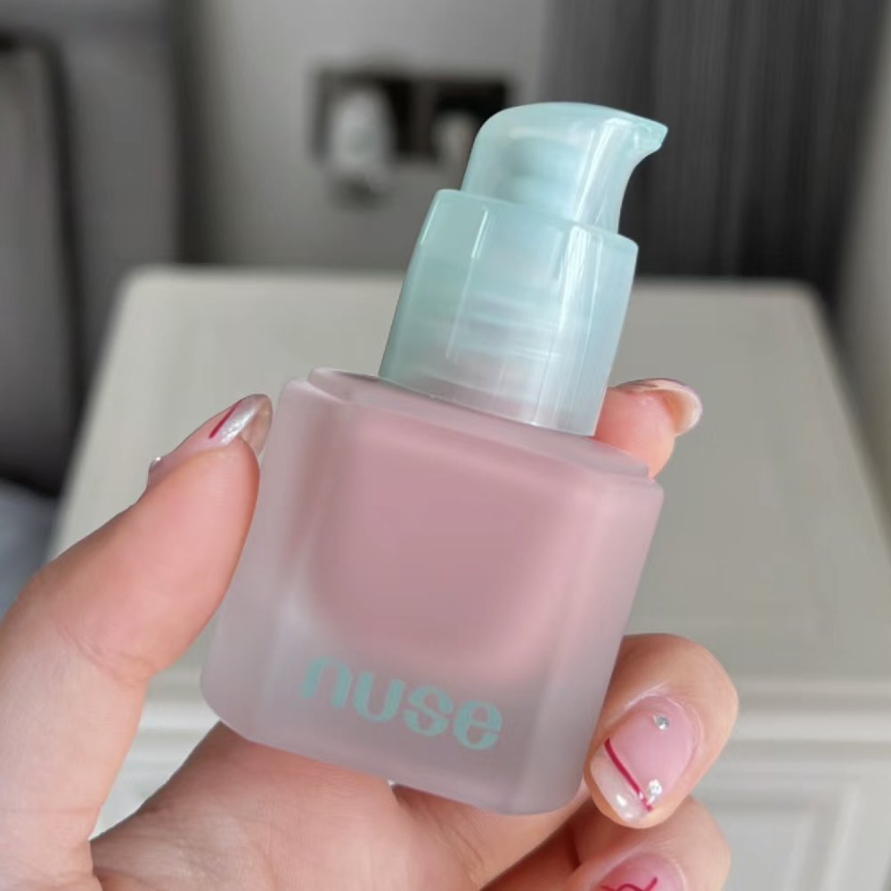 hafonlyone's tweet photo. เชื่อแล้วว่า nuse blush cream สี 04 คือสวยจริงๆ หันไปทางไหนก็เจอแต่คนใช้ เนื้อบลัชนุ่มชุ่มชื้น ทาแล้วแก้มฉ่ำมากกกก 🌷🌟🩷 https://t.co/5Ir1WbsvTn