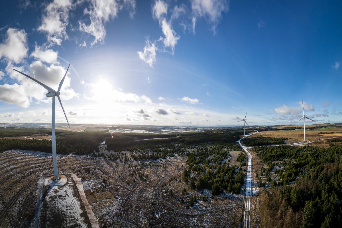 The Onshore Wind Conference 2024 comes at a crucial time for the onshore wind sector in the UK.

Join us on September 3 &amp; 4 and be at the forefront of shaping the next generation of clean energy: tinyurl.com/4ux6mxym.

#SRONSHORE24

Lanyard Sponsor: <a href="/Orsted/">Ørsted</a>