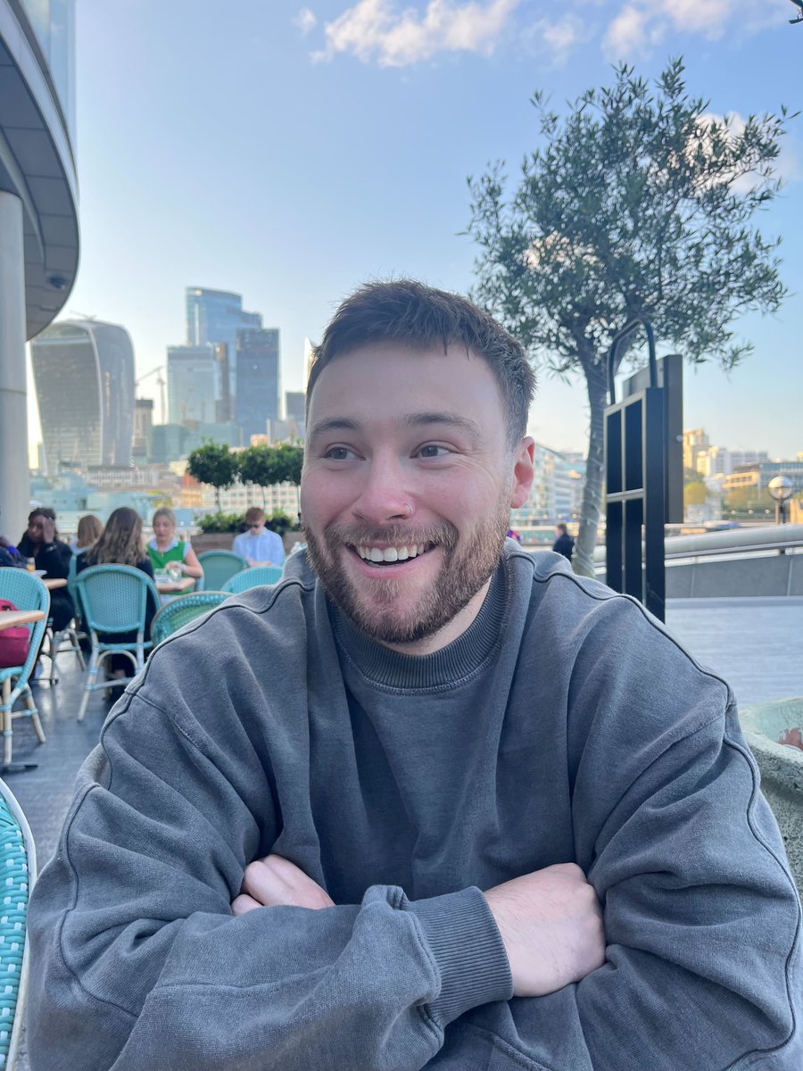 Billy Porter tweet media