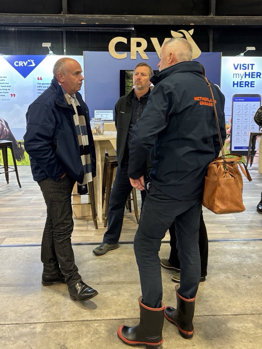 ArdvanderVorst's tweet photo. Experience cutting-edge Dutch agricultural technology at @FieldaysNZ
Discover innovative practices &amp; solutions from the Netherlands in farming, sustainability, and more. Don't miss this opportunity to connect with global leaders in agriculture! 🚜🌱🌍🇳🇱🇪🇺
#NLinNZ #NaturalPartners https://t.co/D07zLNL6lf