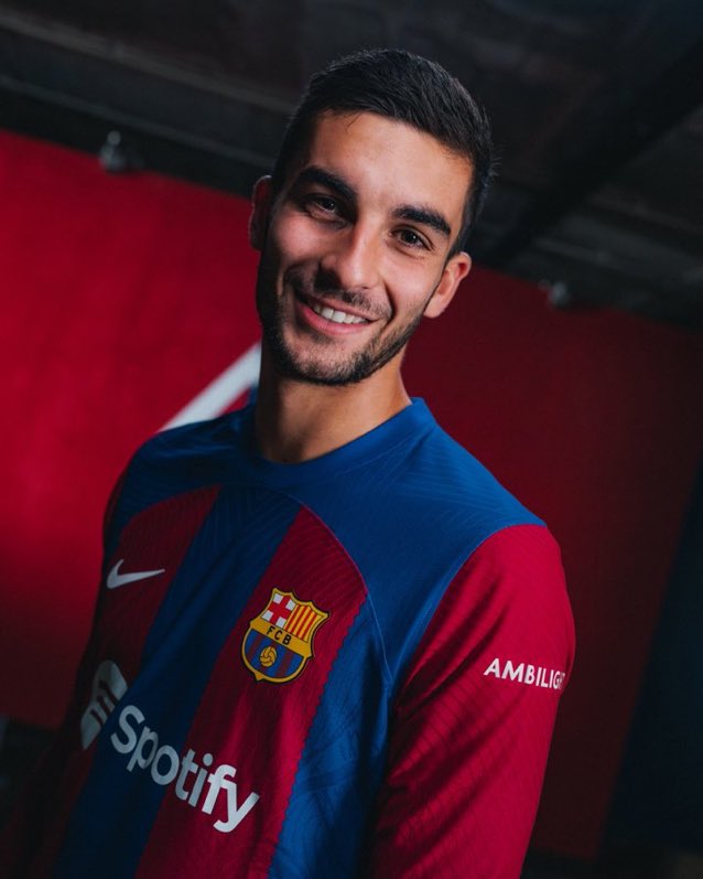 👀 Venderías a Ferran por 15 millones + 5 en variables? 

❤️ Si                                                         🔁 No