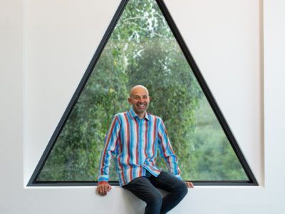 dresscodeshirts's tweet image. The stories behind the Climate Code shirt. Talks with the scientists @britishantarcticsurvey about what the data is tells us and how we can help. It's a fascinating story that shows we CAN do this, time to #ShowYourStripes ! buff.ly/3bVOu4j

#climatecode #dresscode