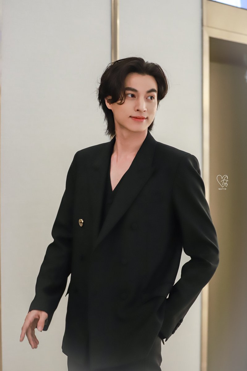 NATTCattleya's tweet photo. มารอส่งกำลังใจให้น้องกลัฟกันค่า 😍💜🙌🏻

NINEENTERTAIN X GULF
#GULFx9EntAwards2024
#GulfKanawut @gulfkanawut
#NATTOXGULF https://t.co/zt8NjV4Ndi