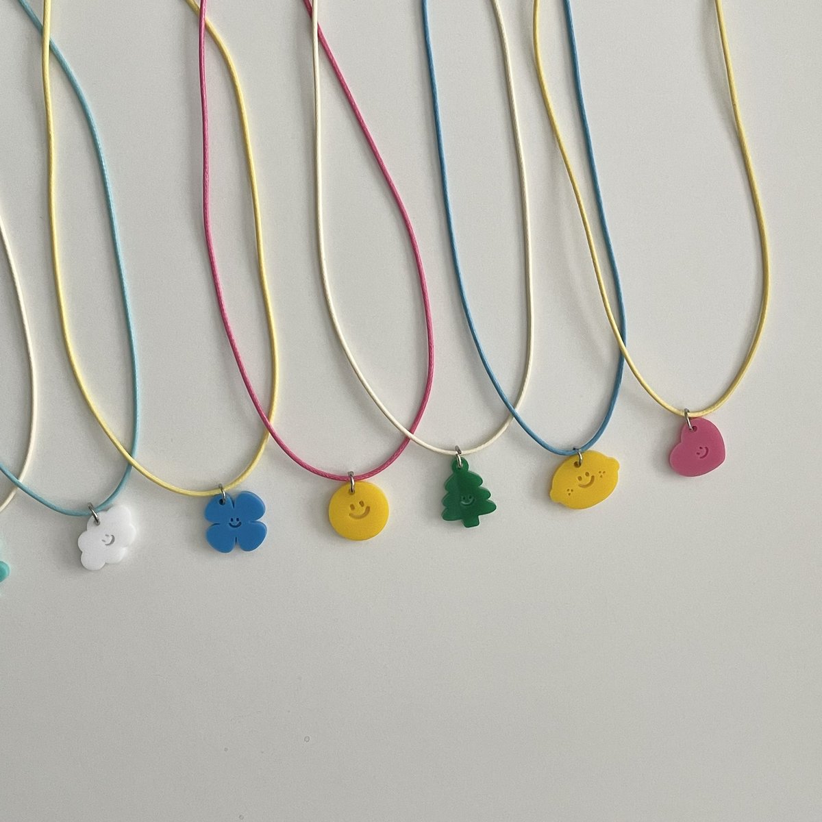 happysmilestroe's tweet photo. smile necklace colorful (for unisex)🔍
ลูกค้าสามารถ customize สีสร้อย และ match ตัวจี้เองได้ ตามชอบของคุณลูกค้าได้เลยคับ
ราคาสร้อยเส้นละ 69.- ส่งฟรี(โปรโมชั่นส่งฟรี)
📍สามารถทักสอบถามกดลิ้งแอดไลน์หน้าโปรไฟล์ได้เลยครับ
#สร้อย #สร้อยคอแฟชั่น #y2k #สร้อยคอเกาหลี #ของขวัญ #handmaed https://t.co/GLtJ6fTshf