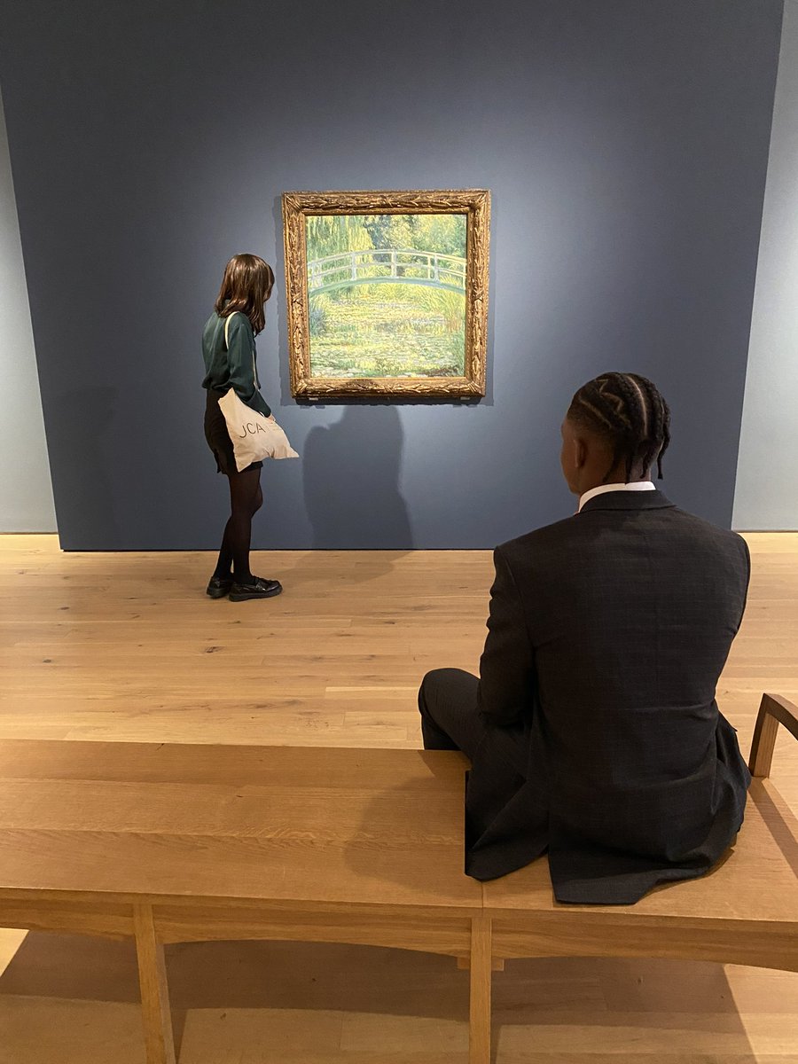 STPArtHistory's tweet photo. Excellent trip to @YorkArtGallery to see @NationalGallery on tour #monet #hokusai #nationaltreasures for @StPetersYork Exploration Week 🖼️ https://t.co/rkVQ7q5Q6D