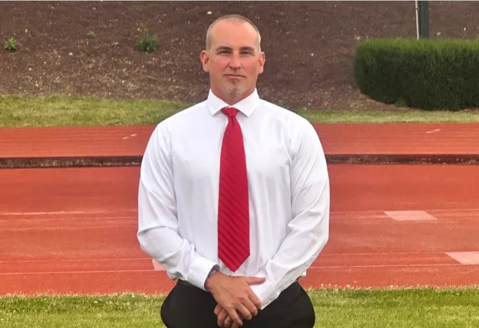 PaPrepLive's tweet image. Boyertown hires Wilson assistant Jami Sands as next head football coach papreplive.com/2024/06/12/boy…