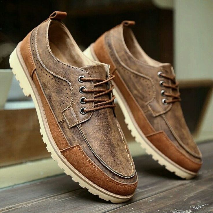 bayisabe3's tweet photo. @IGIHE Pure leather shoes and quality unique staff like this 👇 in our store. what's app me +250782497802 for price negotiations. https://t.co/ZZEWDPA3A7