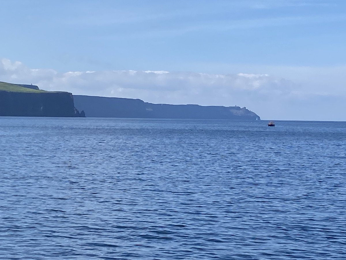 timbarry2's tweet photo. First ferry of the day done , Clare looking fab .
No dogs allowed to sunbathe which is a bit unfair πππ
#malin2mizen
https://t.co/uCMt3fYp73 https://t.co/eI70SLFooz
