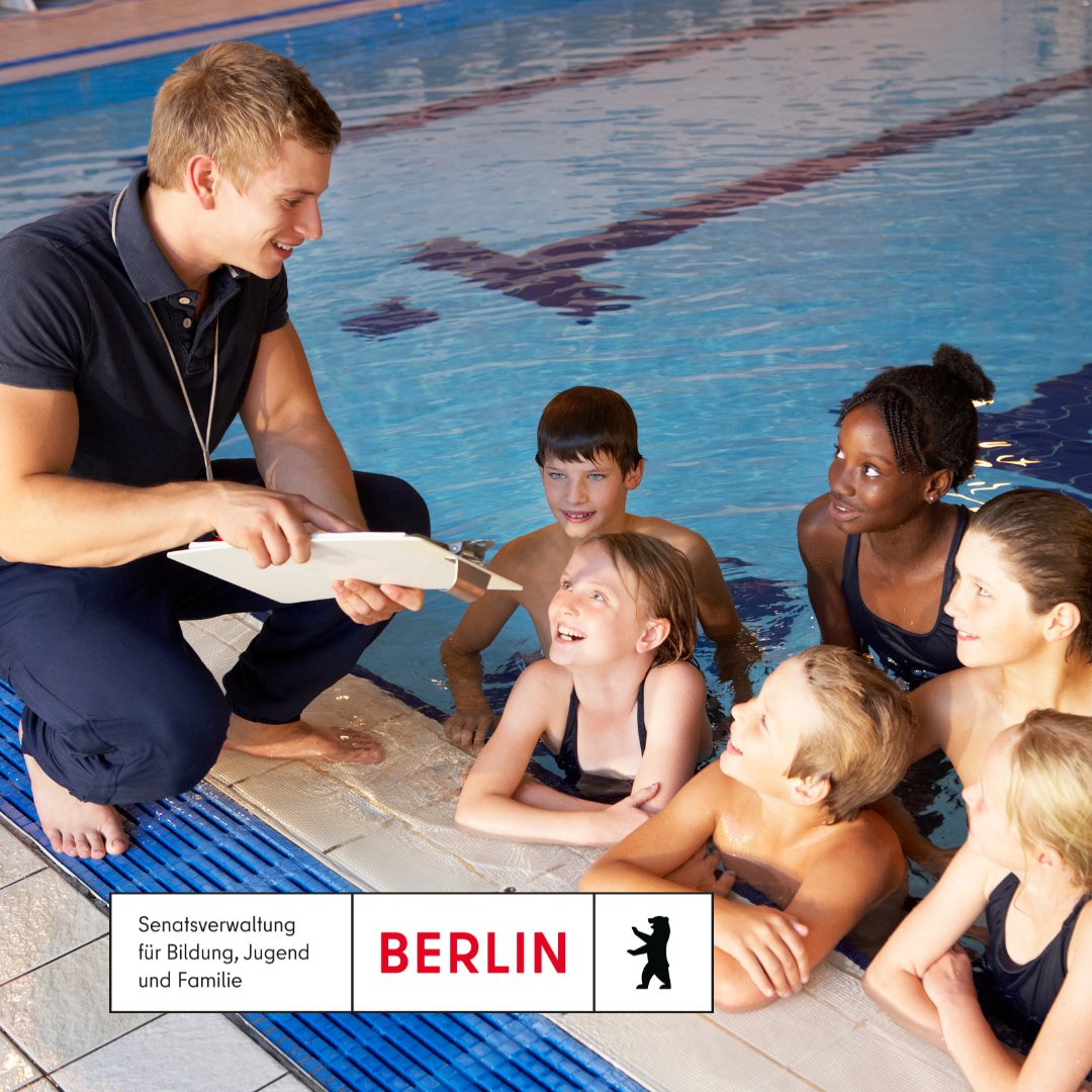SenBJF's tweet photo. 🏊Jedes Kind soll Schwimmen lernen. Wir setzen unsere Initiative mit dem #LSBBerlin fort und bieten in den Sommerferien 3.000 Berliner Schüler/-innen einen Platz in unseren kostenfreien Schwimm-Intensivkursen an. Anmeldungen sind heute ab 17 Uhr möglich 👉 https://t.co/TRN3r4iuaA https://t.co/uiyGD02hrp