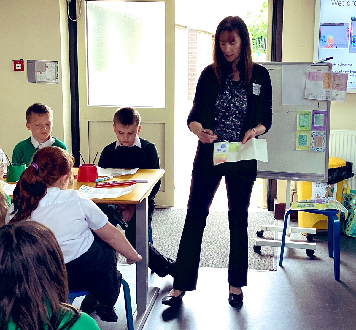 Meadowside_Pri's tweet photo. Arts Week at Meadowside! Today Year 5 pupils were enjoying watercolours’ workshop with Mrs Ettridge. https://t.co/i3BZWZgq8l