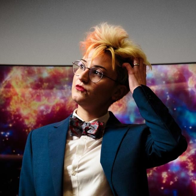 🚨 Award announcement 🚨 

The winner of the 2024 Caroline Herschel Prize Lectureship is Dr Heloise Stevance (@Sydonahi) of the University of Oxford.

Her lecture topic will be: 'How can AI help us find exploding stars and hungry black holes?' 🤖 🎇⚫ 

Congrats Dr Stevance! 🥳👏