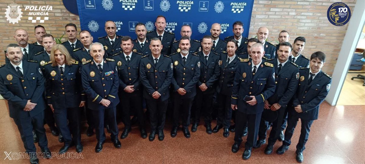 MurciaPolicia's tweet photo. Tras completar el curso selectivo de formación, nuestros nuevos Inspectores y Subinspectores ya tienen destino asignado.
 Les deseamos mucha suerte en esta nueva etapa. https://t.co/CMLEtbVp9H
