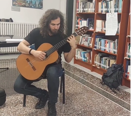 CasaAmerica1's tweet photo. ven 14/6/24 a Fondazione Casa America nuova iniziativa #centrostudicolombiano l'incontro delle musiche native ed europee con F Surdich @UniGenova  E Cabrera @CSM_Canarias esibizione del chitarrista GA Peirano @PaganiniGenova 👉https://t.co/1IkQ5jPbki https://t.co/GR4bobjsUV