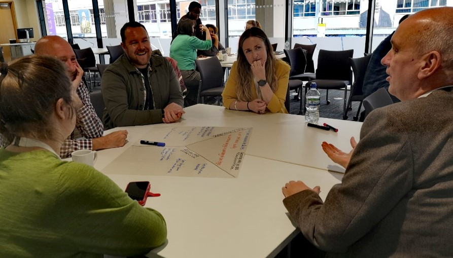 aldinhe_LH's tweet photo. Workshop facilitated by @allensteph on The Future of Learning Development: In our hands at #ALDcon24 #LoveLD. Asking delegates:
What are the strategic priorities of your HEI/faculty/department?
Can you align LD teams?
Can you tap into the NSS and issues arising from that? https://t.co/H8WMbhxkF9