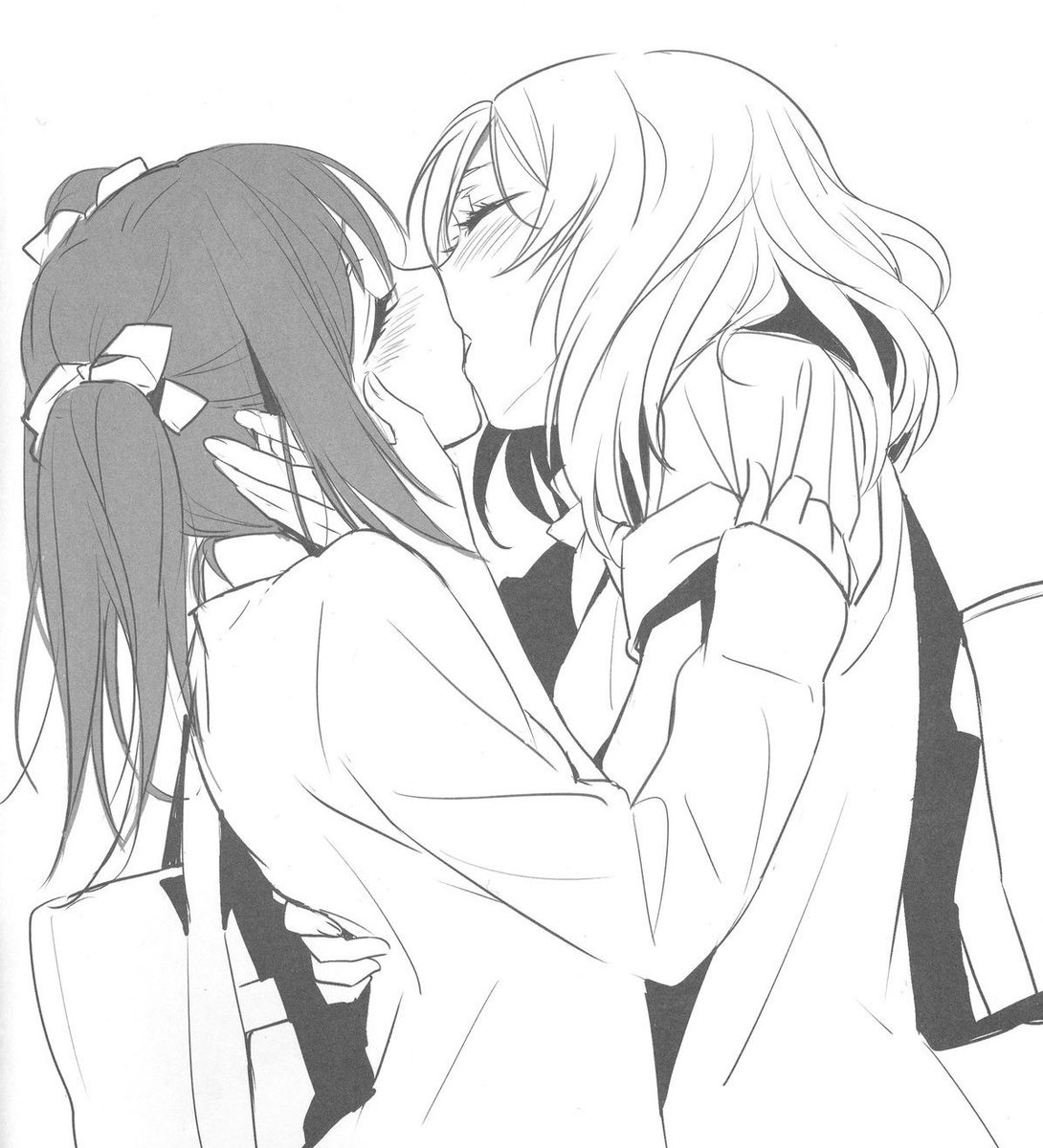 昔描いたやつ

#百合 