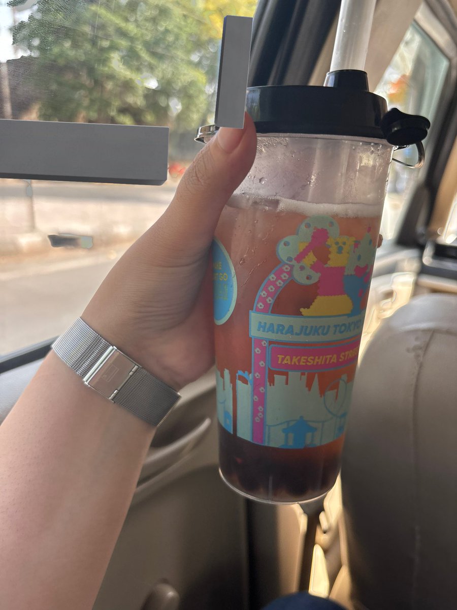sparkths's tweet image. #chaeats you bet that i’ll be having boba tea everytime i go out