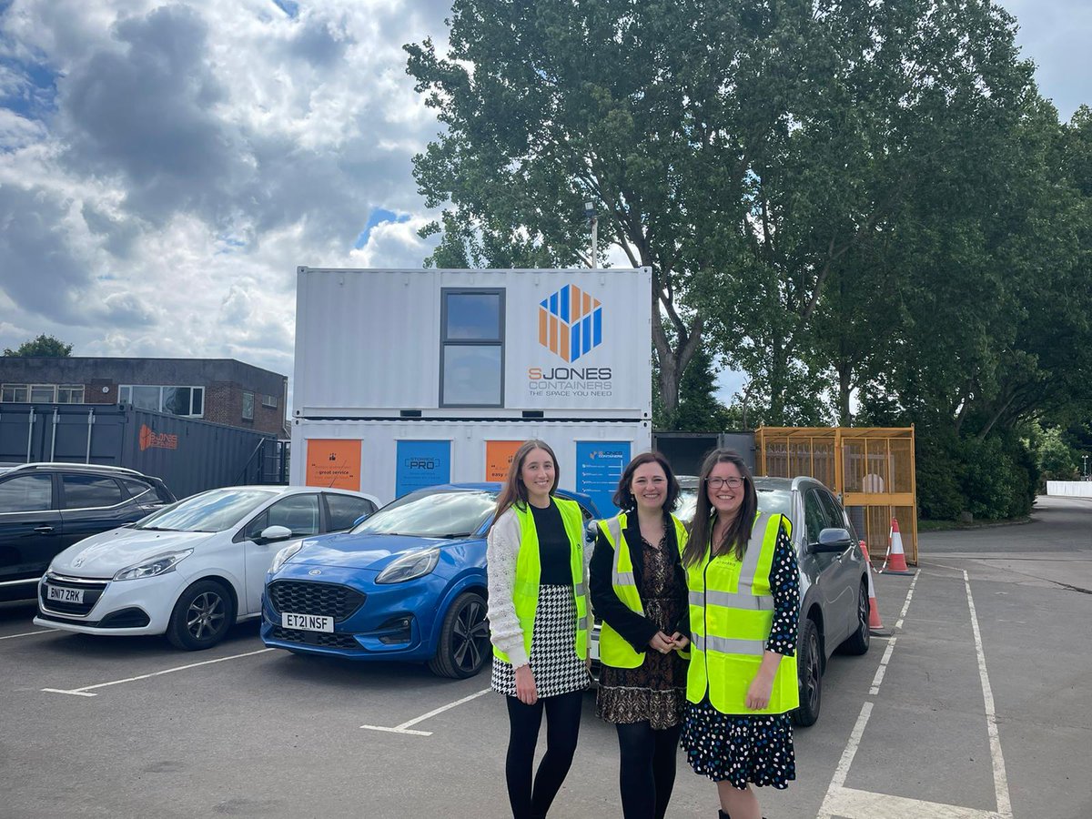 harris_creative's tweet photo. Our PR team is out on the road today, visiting @SJonesContainer to discuss an exciting opportunity. Keep your eyes peeled for more news soon! 👀 https://t.co/EU6281ek8s