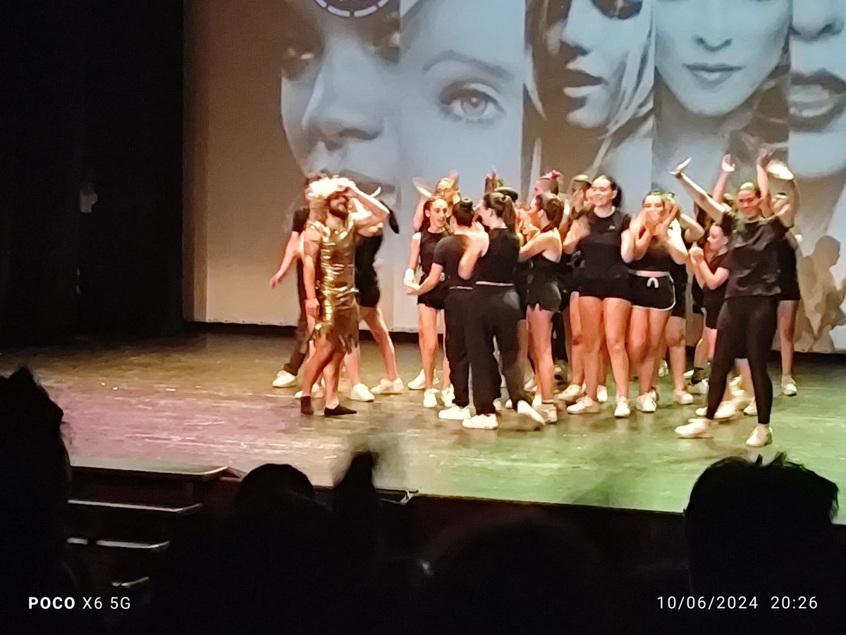 fedispa's tweet photo. FEDISPA agrupa a 20 entidades para mejorar la vida de las personas con discapacidad en Palencia. Muchísimas gracias a Ana y Aurora de @CronosGimnasio por su enorme apoyo en nuestro 30 aniversario con su Baile Benéfico que ha colaborado con nuestra federación y sus proyectos. https://t.co/ZQjhUybiIn