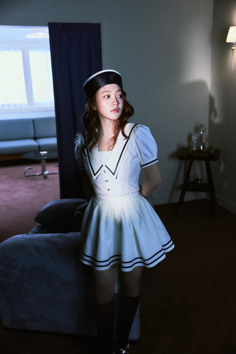 RVsmtown's tweet image. Red Velvet &apos;Cosmic&apos; - Mysterious Hotel : YERI

💫 2024.06.24 6PM KST

💿 Pre-Save &amp;amp; Pre-Add
RedVelvet.lnk.to/Cosmic 

#레드벨벳 #RedVelvet
#예리 #YERI
#코스믹 #Cosmic
#RedVelvet_Cosmic