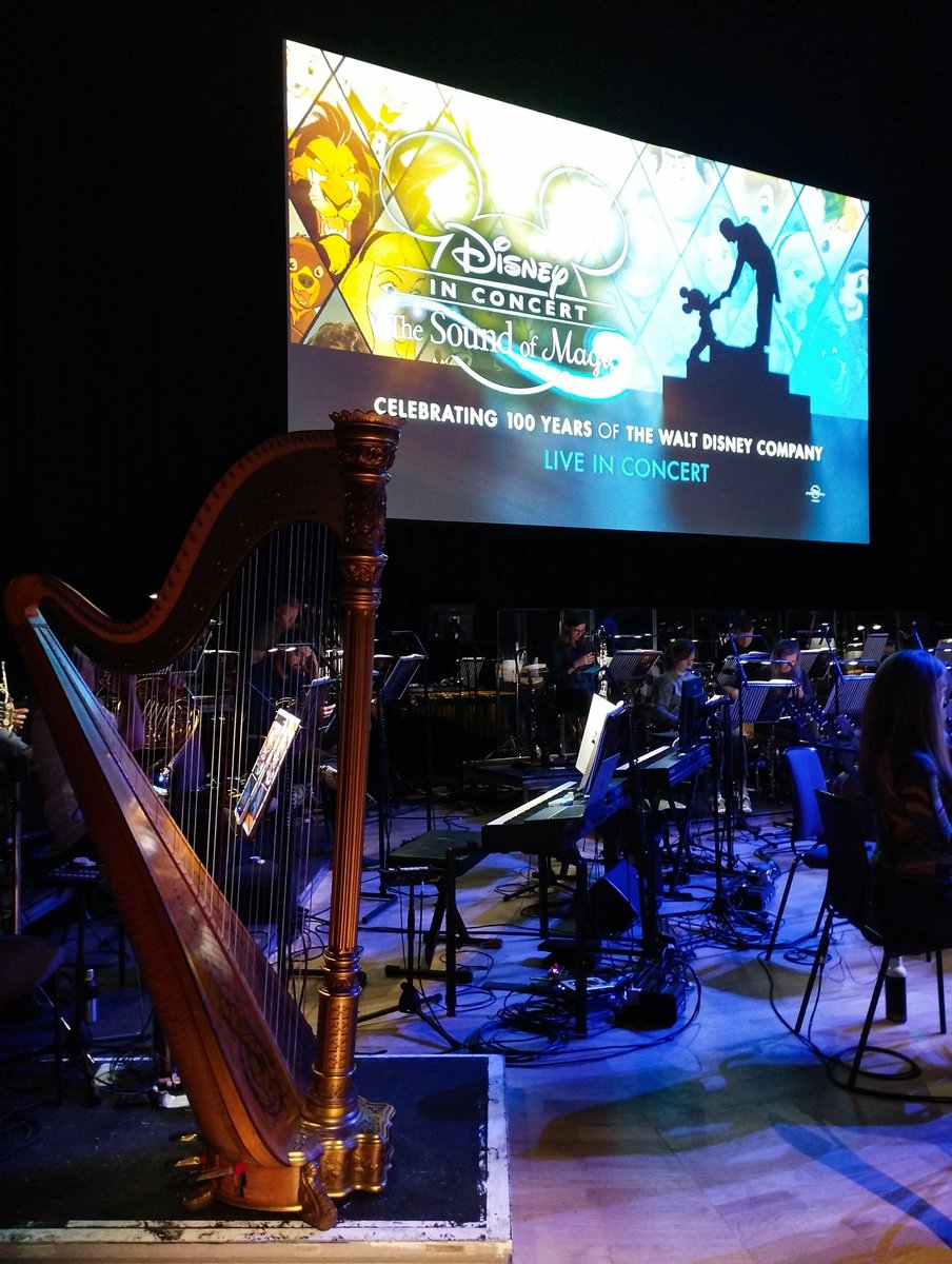 cherylpwalker's tweet image. This was fun 🥰
#disney100 #BSLinterpreter