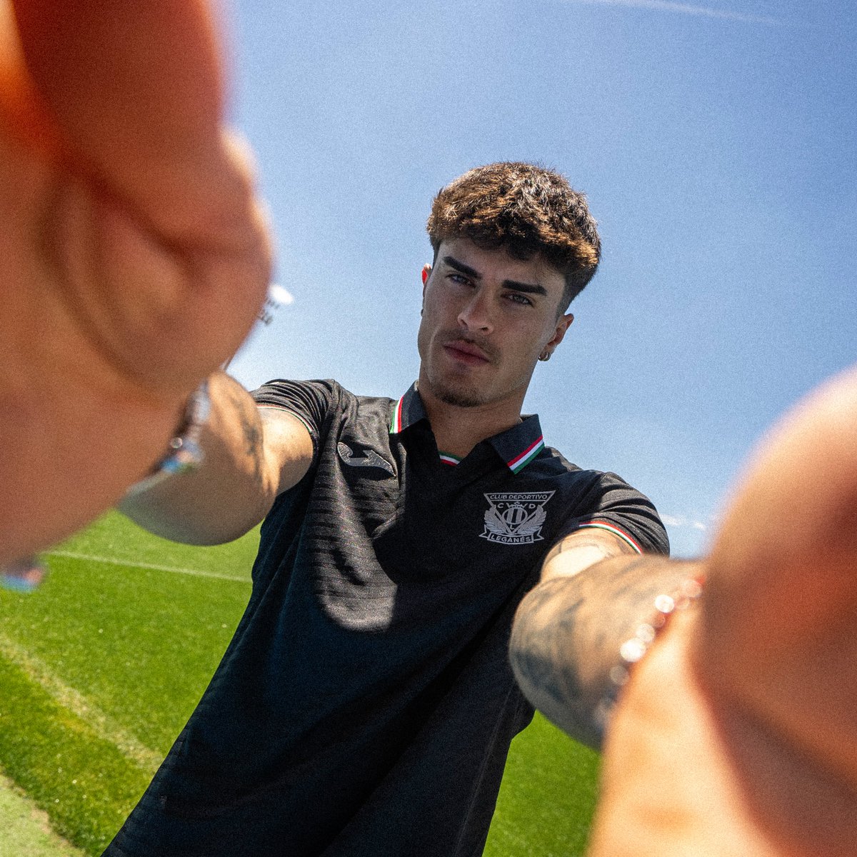 CDLeganes's tweet photo. 🎻🇦🇷 𝐸𝑙 𝑣𝑖𝑜𝑙𝑖𝑛𝑖𝑠𝑡𝑎 𝑑𝑒 𝑄𝑢𝑖𝑙𝑚𝑒𝑠

#JuanCruz2028 https://t.co/gyFrom9vka