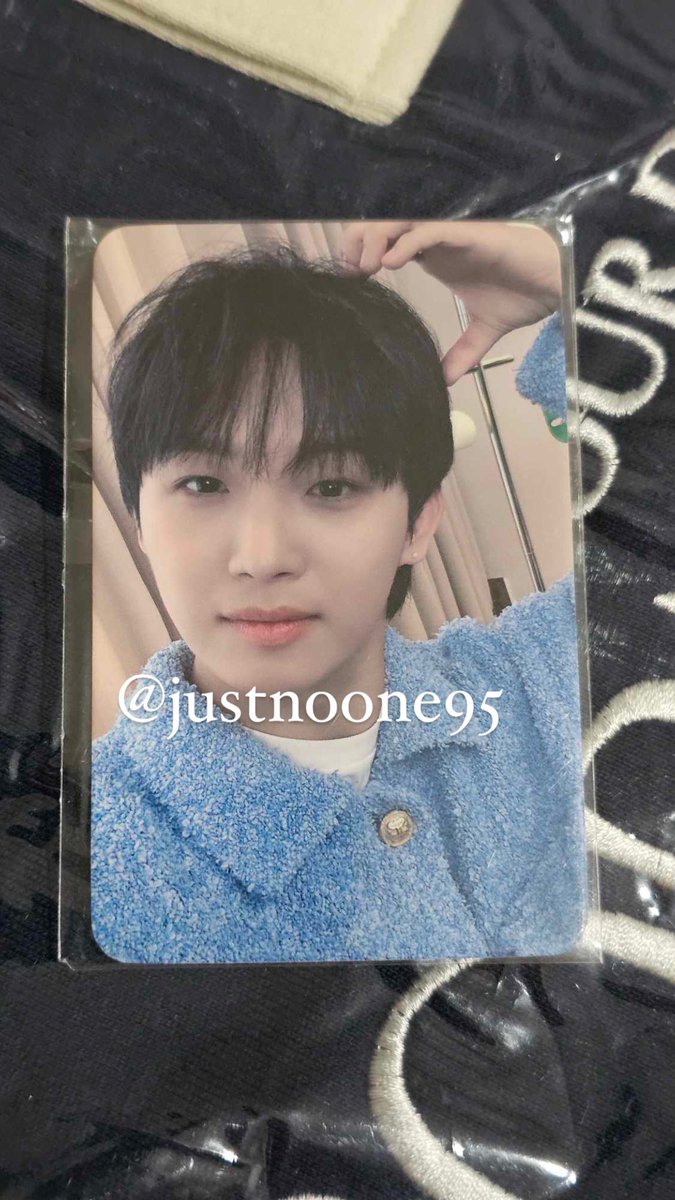 justnoone95's tweet photo. wtt lft btob our dream fan con special benefit pob 

looking for EK 

dm me 

btob fromm merch eunkwang minhyuk changsub hyunsik peniel ilhoon sungjae https://t.co/ot6psb8rry