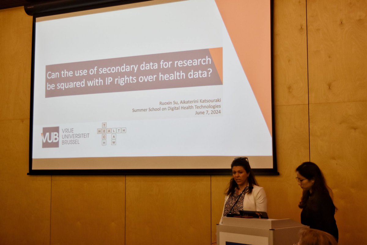 hall_vub's tweet photo. Last Friday, we closed our Summer School on Digital Health Technologies with inspiring presentations and a speech from rector @DanckaertJan. Huge thanks to our speakers, participants and all organising colleagues from @hall_vub and @EKFZdigital. See you next year in Dresden! https://t.co/ppl0TQRuYW
