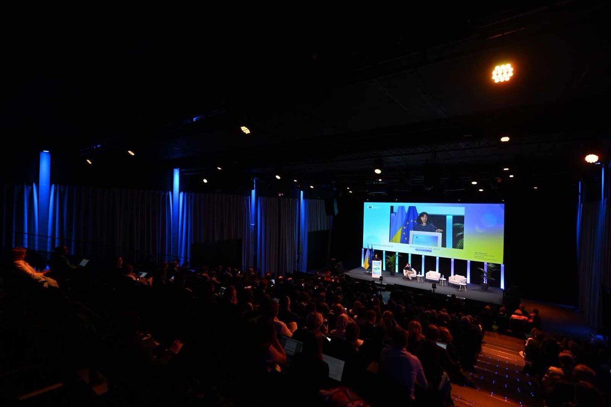 EU_MARE's tweet photo. Kicking off today! The Macro-Regional and #SeaBasin Strategies Days 2024 at The Egg, Brussels.
From #innovation to enlargement or #climatechange, expect vibrant discussions, workshops & a stakeholders speed-dating session.
#Strategies4cooperation
🔗https://t.co/DCXKhs1RHj https://t.co/qmpYw9njms
