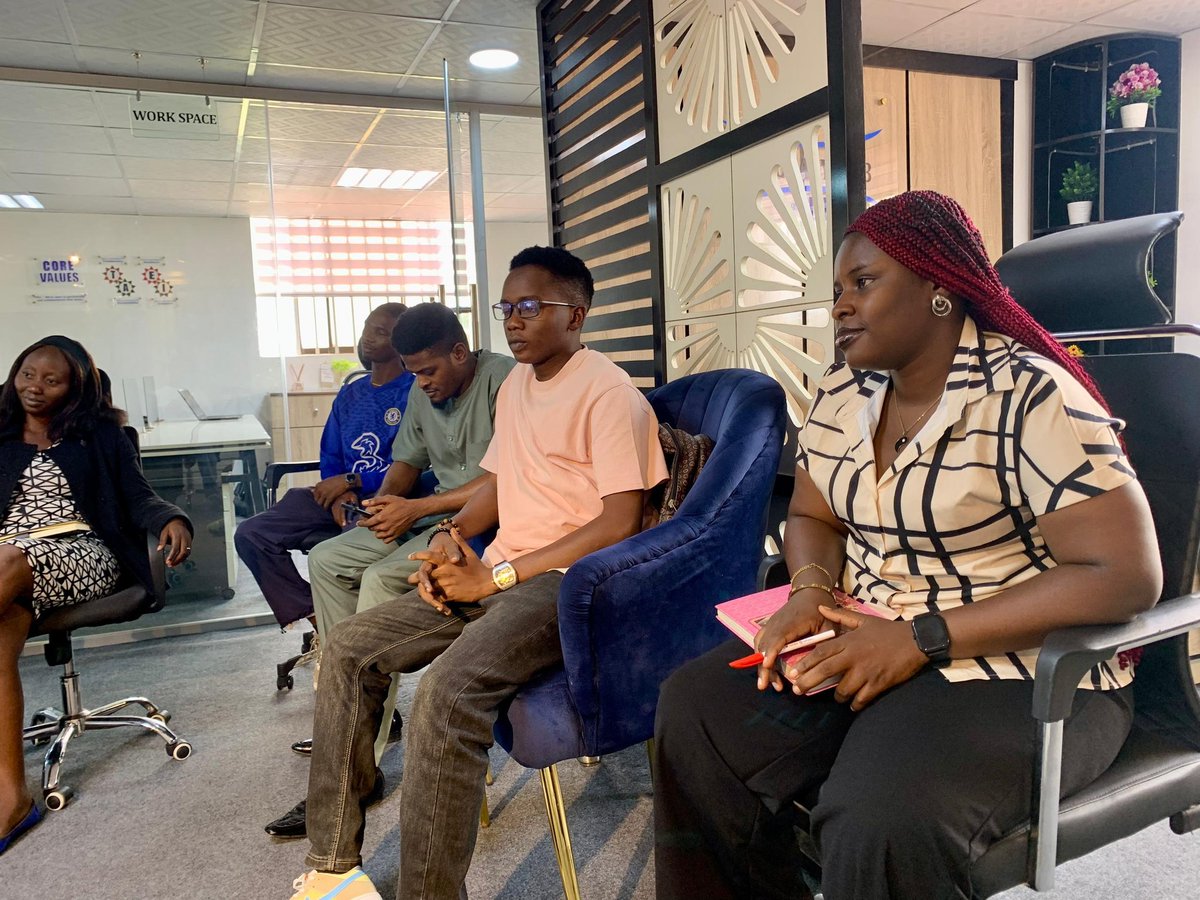equityintl's tweet photo. Staff and volunteers addressing the burning issues surrounding Nigerias 25 years of Uninterrupted  Democracy buttressing on the impact of Democracy in Nigeria today
#democracy #democracyday #June12 #trending https://t.co/WjaW1fObQM