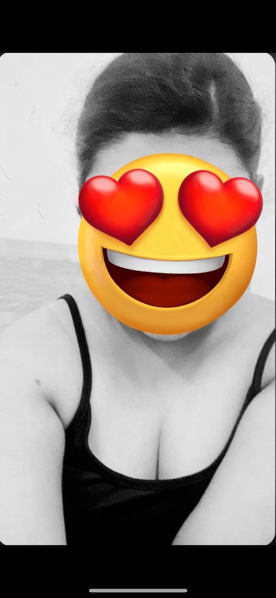 While am ag work,, my wifey sent me this… gave me a hard on…
#riycouple
#kinky