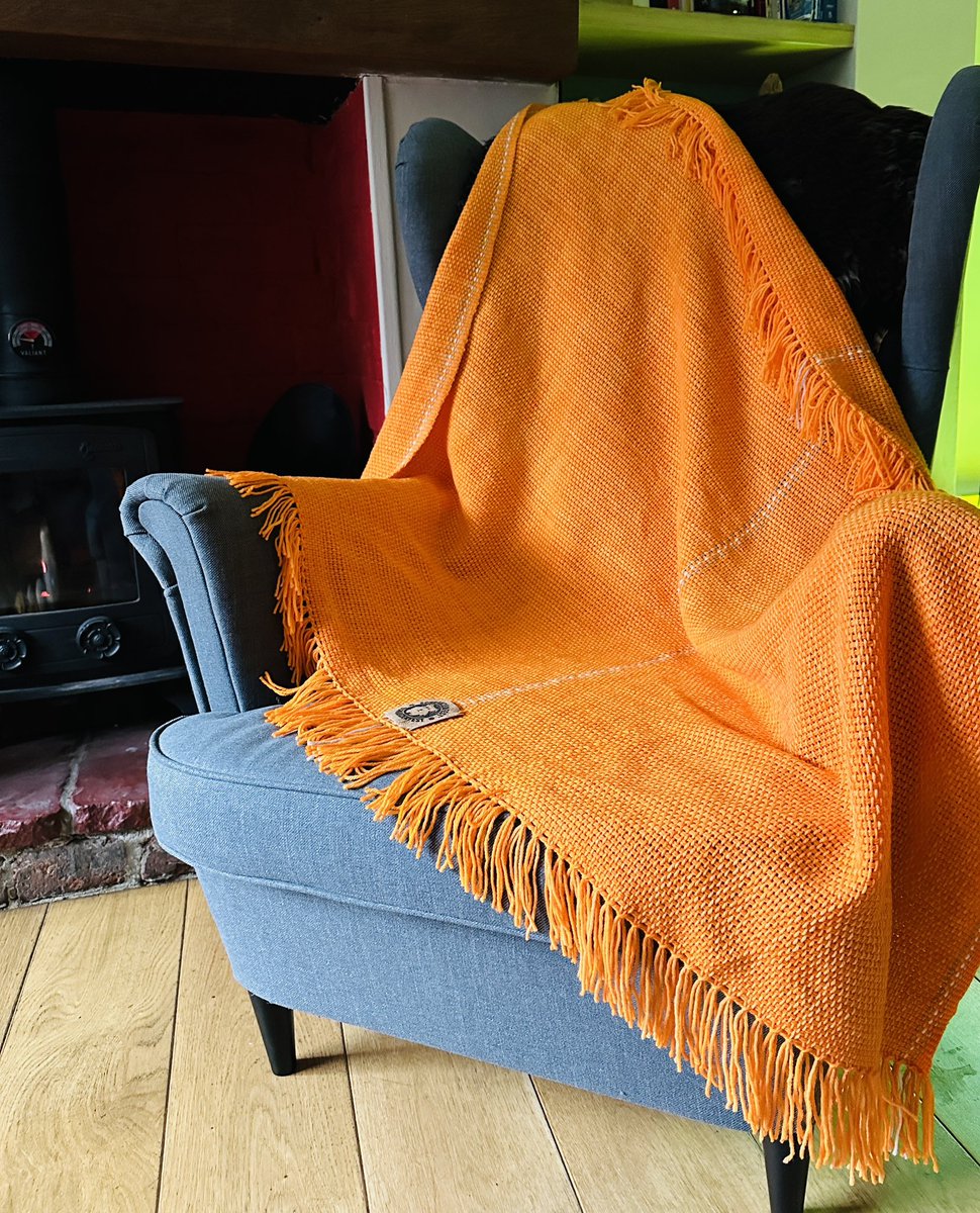 Justtextiles's tweet photo. Get cosy with a handwoven throw that supports @SchnauzerfestUK
Choose your fibre and size or have one that’s bespoke to you.
Crafted with the environment in-mind & packaged to delight.
https://t.co/ZAgRzUrgYm
#handwoventextiles #britishwool #mhhsbd #purewool #artisanmade https://t.co/OdpzknU9tE
