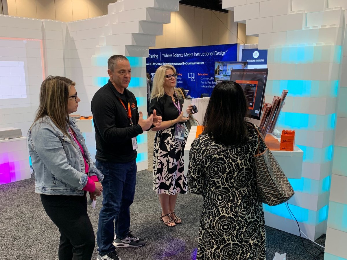 ELBlearning's tweet photo. Day 2 at #LTEN2024 was one for the books! Exciting product demos &amp; conversations, decorating ducks for the Ronald McDonald House, and packed sessions on #AI and #gamification - we're pumped to see what Day 3 brings. Come stop by Booth 619! @yourLTEN #learninganddevelopment #LnD https://t.co/SejK5tebOo