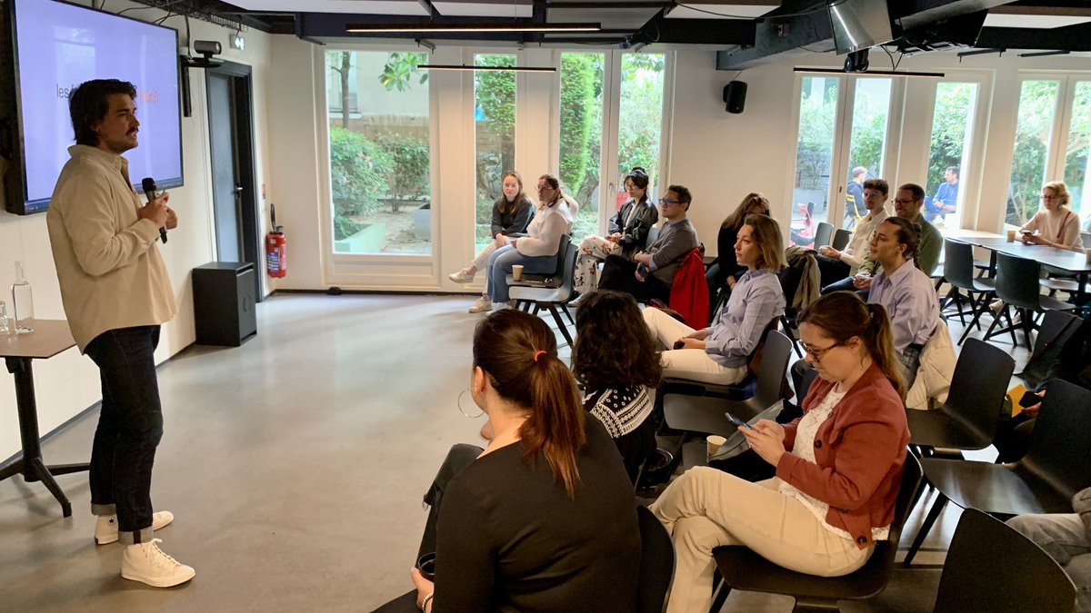Scaleway FR (@scaleway_fr) on Twitter photo 🚀 Scaleway a accueilli aujourd'hui le Cercle Comm de <a href="/FRdigitale/">France Digitale</a>, réunissant les responsables communication & marketing d'entreprises #Frenchtech de renom ! Alexandre Labarriere (France Digitale) a introduit la session avec Cosmina Trifan (Scaleway), avant une présentation de 🚀 Scaleway a accueilli aujourd'hui le Cercle Comm de <a href="/FRdigitale/">France Digitale</a>, réunissant les responsables communication & marketing d'entreprises #Frenchtech de renom ! Alexandre Labarriere (France Digitale) a introduit la session avec Cosmina Trifan (Scaleway), avant une présentation de