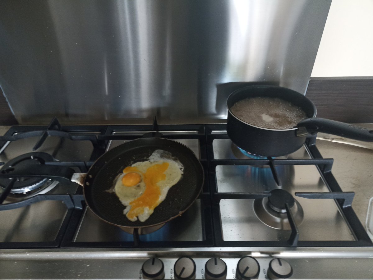 Gr0s sac @ m3rd3 tweet media