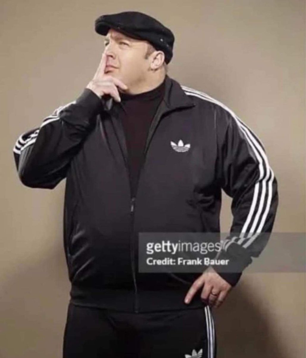 igy allok a boltban az uditok elott 15 percig aztan veszek egy capri sunt