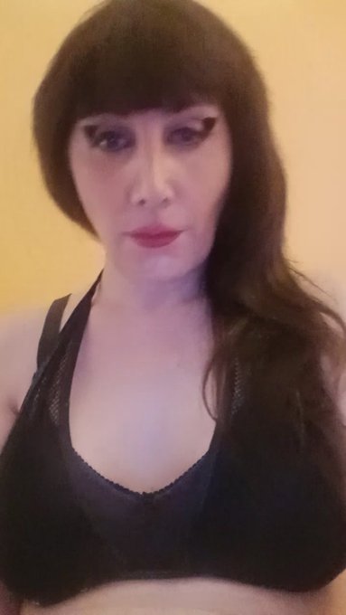 Ladymiky is live now! https://t.co/PO1iueEgBc https://t.co/yar8Xun7Ce<a href="/tag/shemale"class="tags"><span>#shemale</span></a>