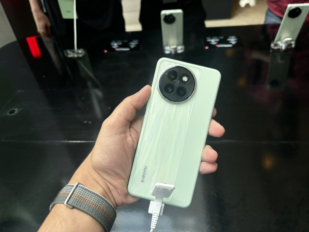 Love this colour #Xiaomi14CIVI