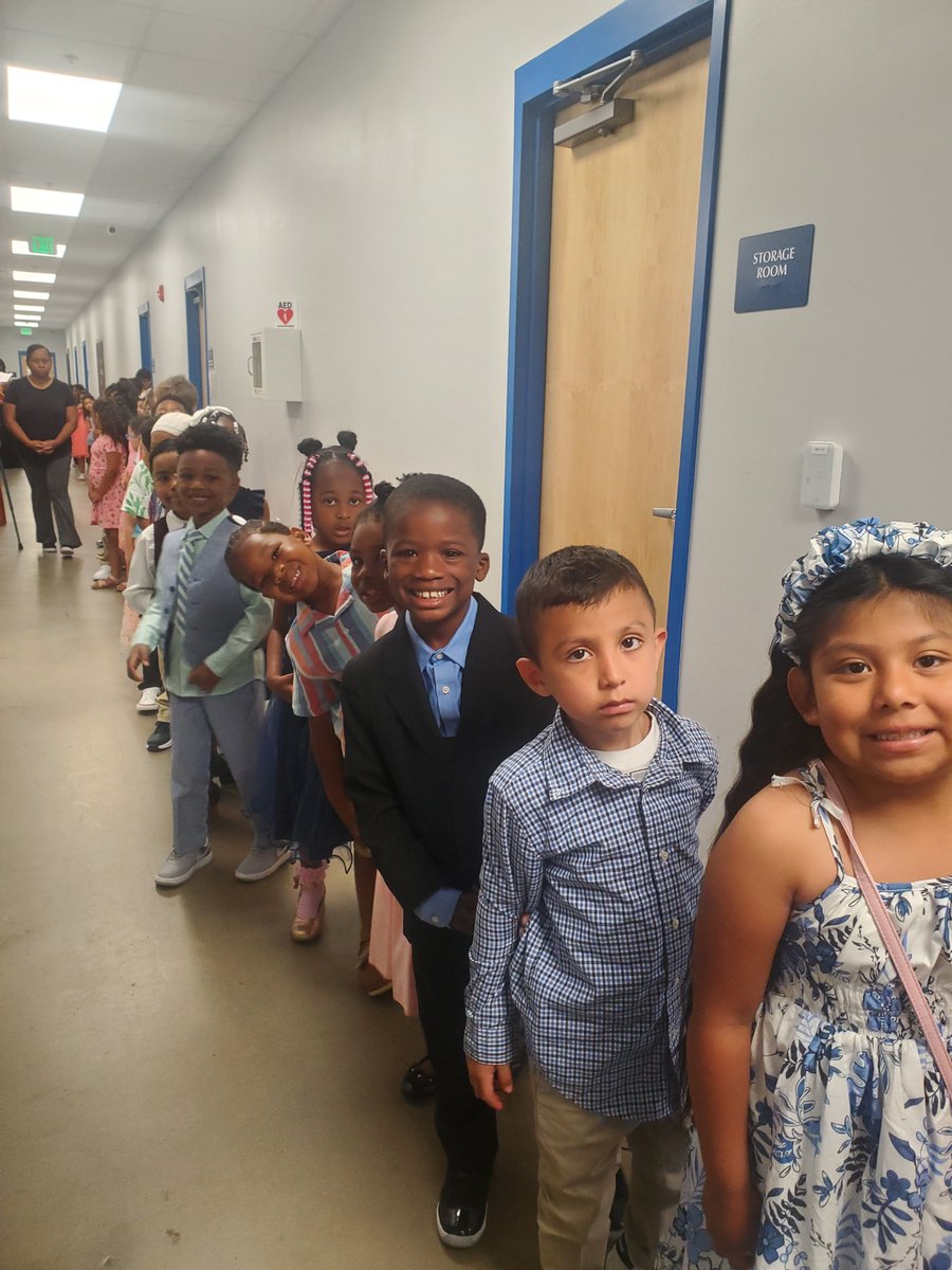 KestrelHeights's tweet photo. Congratulations to our youngest Kestrels on your promotion to 1st grade! You've made it through your first year and are now on your way to SOAR through elementary school! #Classof36  #WeSOAR  #KestrelHeights https://t.co/WHC01fsxPI