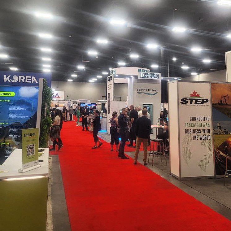 VAST_Resource's tweet photo. 𝐄𝐧𝐞𝐫𝐠𝐲 𝐏𝐨𝐰𝐞𝐫𝐢𝐧𝐠 𝐎𝐩𝐩��𝐫𝐭𝐮𝐧𝐢𝐭𝐲 |  The #GlobalEnergyShow Conference plays a pivotal role in driving forward-thinking initiatives and propelling the energy sector towards a sustainable and prosperous future. Looking forward to another productive day. #GES2024 https://t.co/slZXUI3EX9