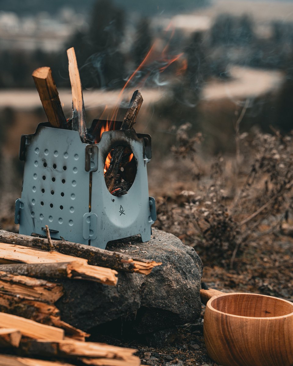 Who else needs some time in the woods to decompress?

#bushcraft #disconnect #reconnect #woods #coffee #backcountry