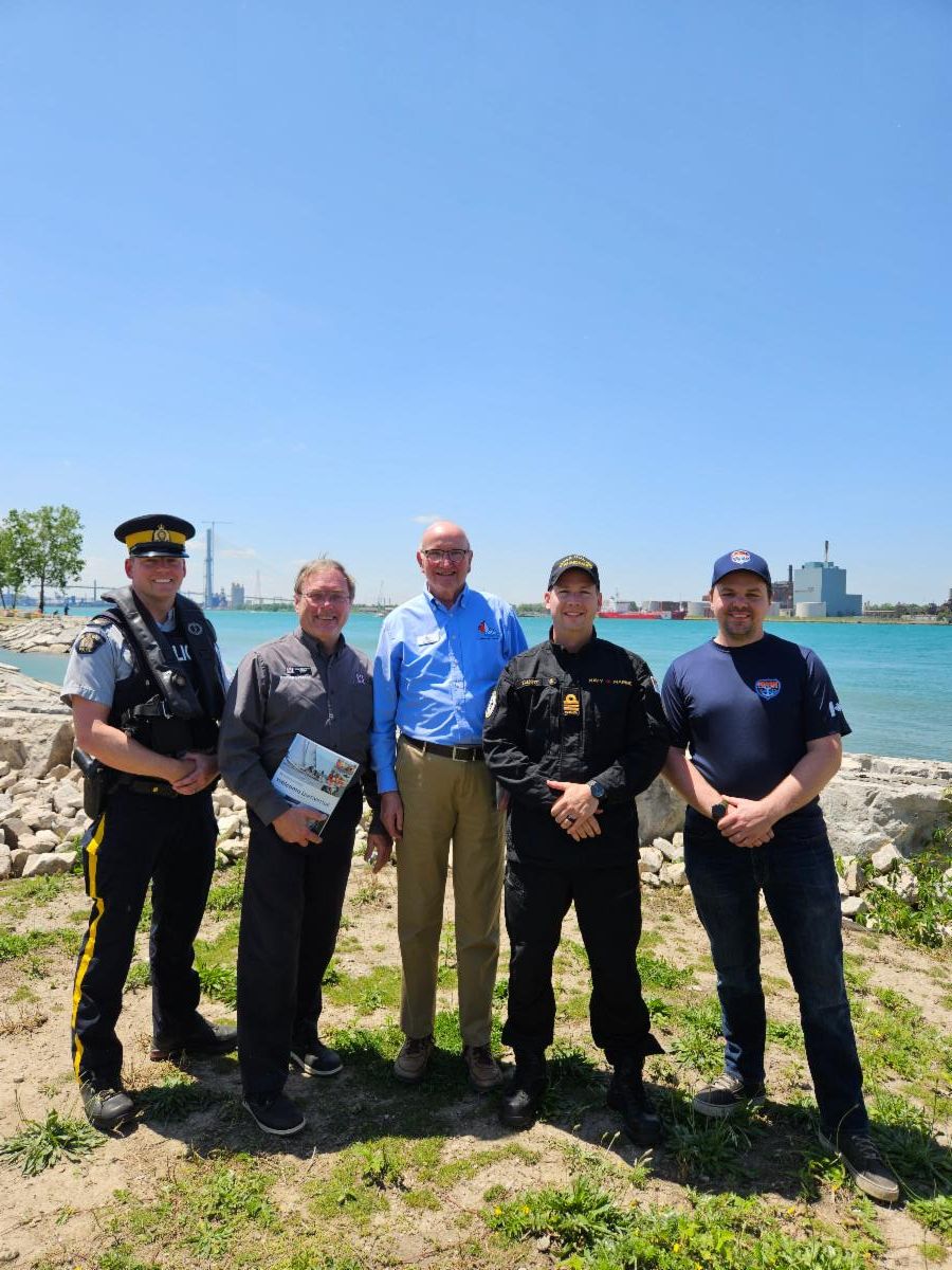 CSBCCANADA's tweet image. The June News Splash is now available, featuring:
1. Highlights from #SBAW events across Canada
2. Welcome to the new CSBC Board
3. Celebrate a well-deserved Volunteer Recognition award for Barbara Byers

ENG: conta.cc/3V8yeCU
FRE: conta.cc/3VzRcUw