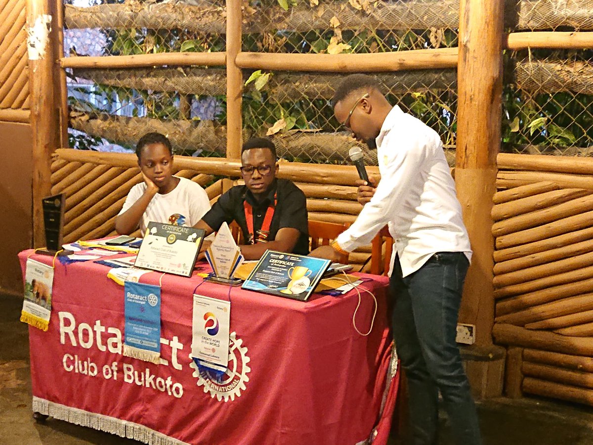 RACBukoto's tweet photo. Pictorial Highlights of #RacBukotoWednesdaysAs Mark talks about reviving fun and numbers back to fellowship this evening at @Ibamba Restaurant. @KihumuroLotson @Pius_O_Theo @BagooleKennedy
#ClubPR_ @switzer_micheal https://t.co/ojGi1YrtO1