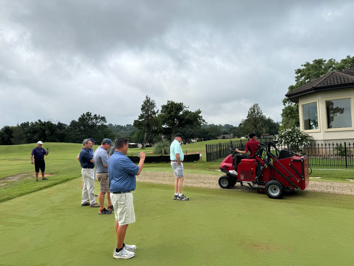 Baroness_USA's tweet photo. Demo by @TSManagement2 at Horseshoe Bay Resort, TX. #Baroness #QualityonDemand #OneWorldOneTeam https://t.co/oKdS02ofS5