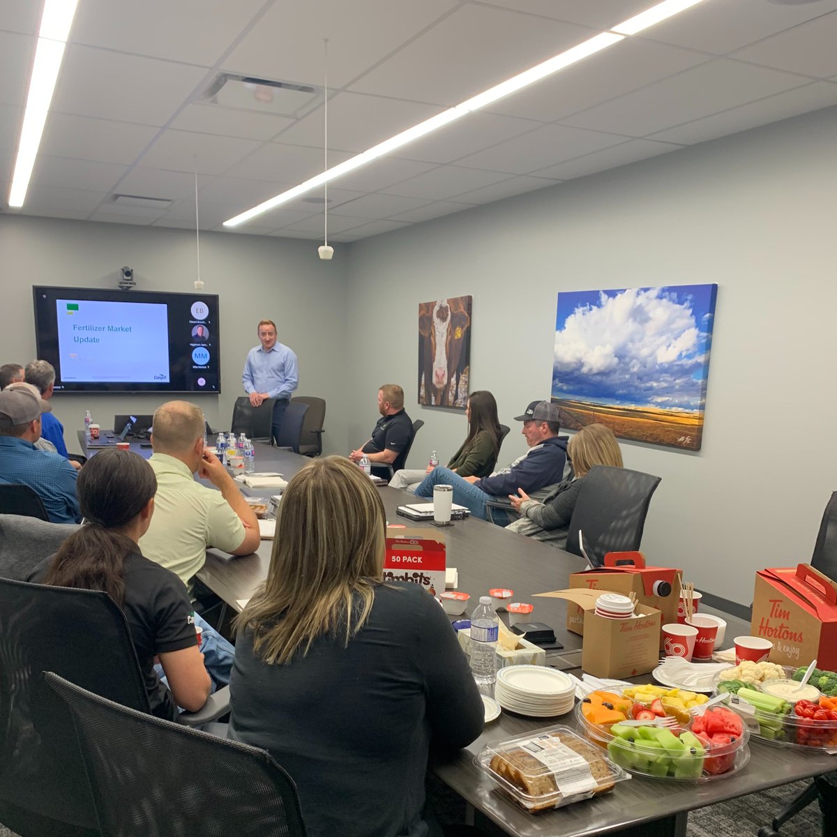 CargillAgCanada's tweet photo. A timely #GrainMarket & #FertilizerMarket update from our Cargill #MarketSense & Crop Input teams took place in Blackie & Lethbridge, AB yesterday. Thank you to everyone able to join us! We hope you were able to take home some valuable insights. https://t.co/XpvVm3k1Nv