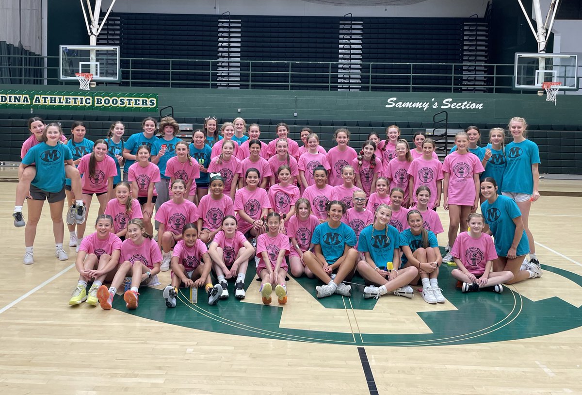 medinagbball's tweet photo. Medina Girls Basketball Camp was amazing!!  Our campers were awesome &amp; so fun this week, &amp; our high school players did a great job!  Thank you to Coach Sebera &amp; to all for attending &amp; working hard!  Go Bees 🐝 https://t.co/NeOgOFhCUc