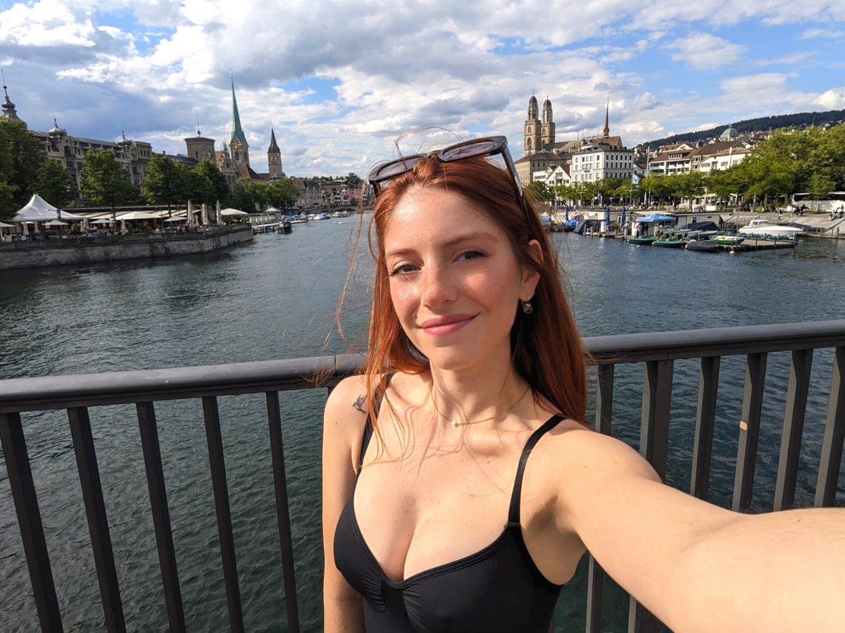 LaPetiteADA's tweet image. Petite facts about Zurich: 🦋🍄

🇨🇭 It&apos;s the financial capital of Switzerland
🚄 It&apos;s less than 1 hour away from Zug (the #Crypto Valley)
⏳ Albert Einstein&apos;s famous theory of relativity was born here
💧 It has over 1200 fountains with free drinking water
